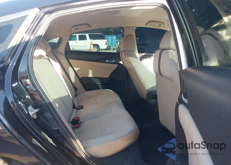 2017 Honda Civic Lx z USA, uszkodzony, nr VIN 19XFC2F52HE012072